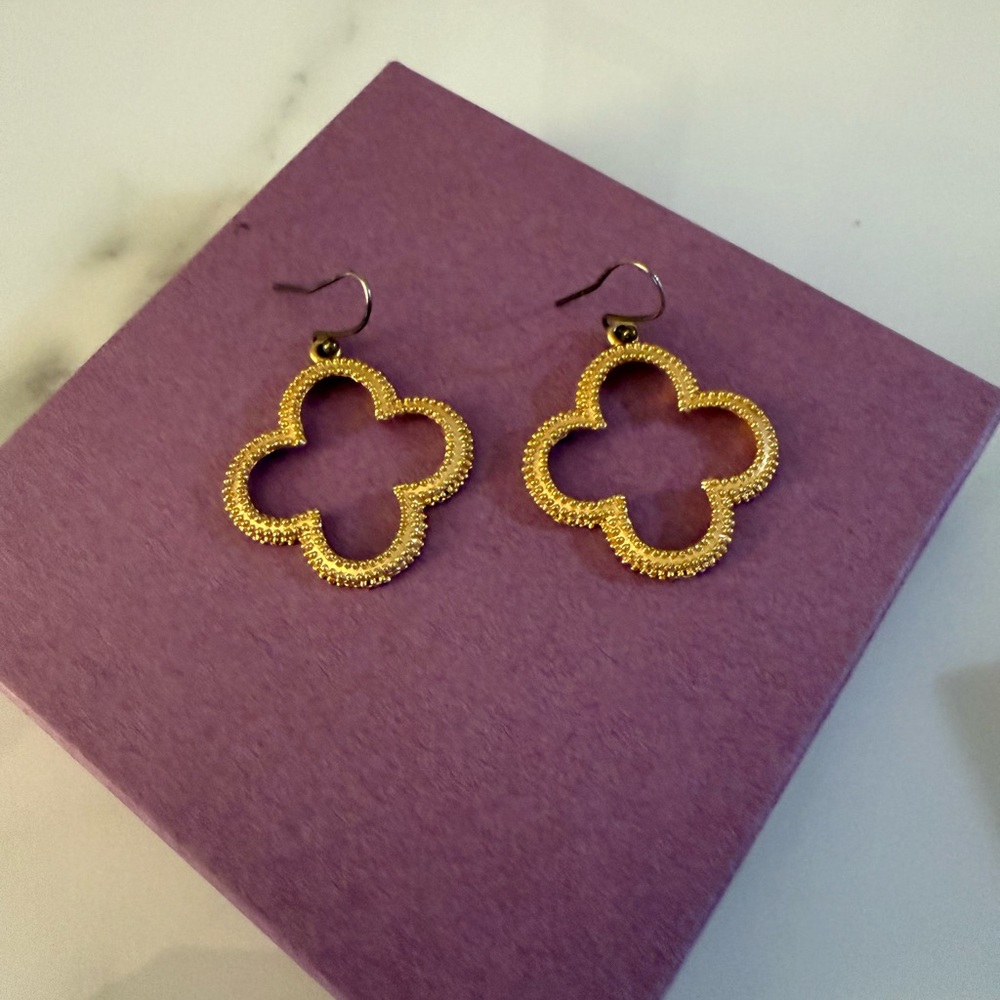 Elegant Gold Earrings